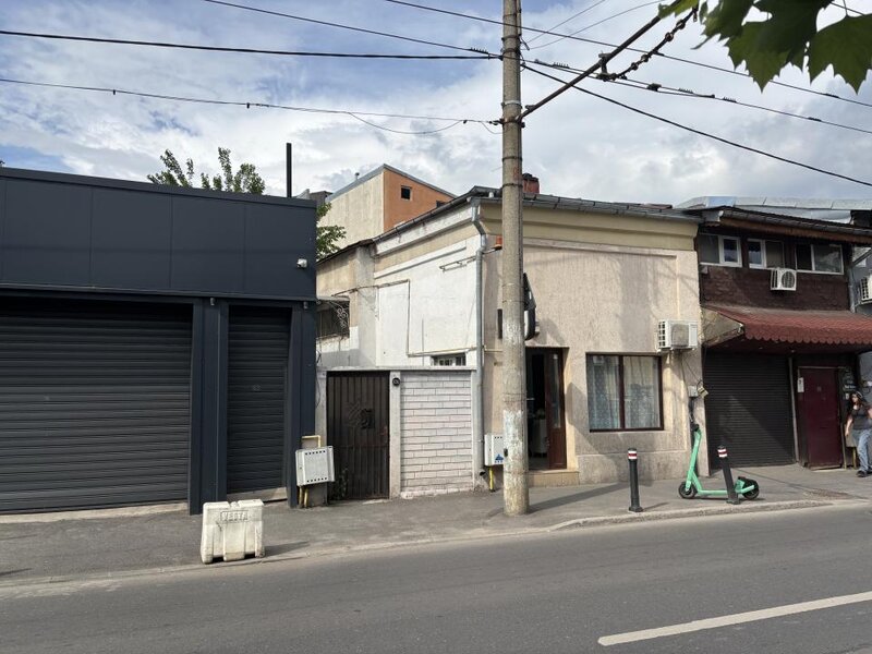 Matei Voievod - Casa locuinta + spatiu comercial