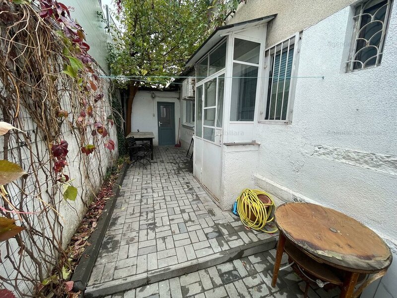 Matei Voievod - Casa locuinta + spatiu comercial