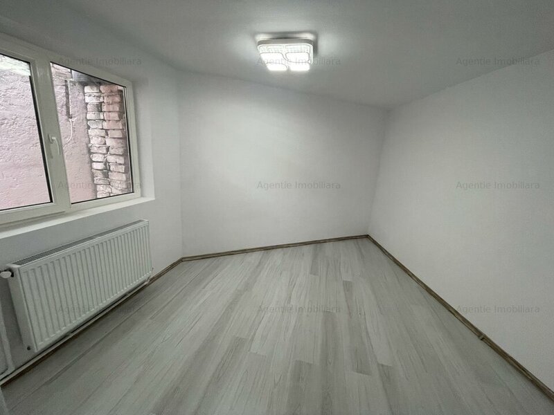Matei Voievod - Casa locuinta + spatiu comercial