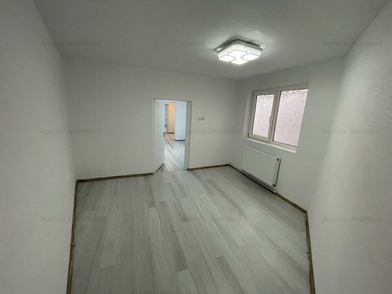 Matei Voievod - Casa locuinta + spatiu comercial